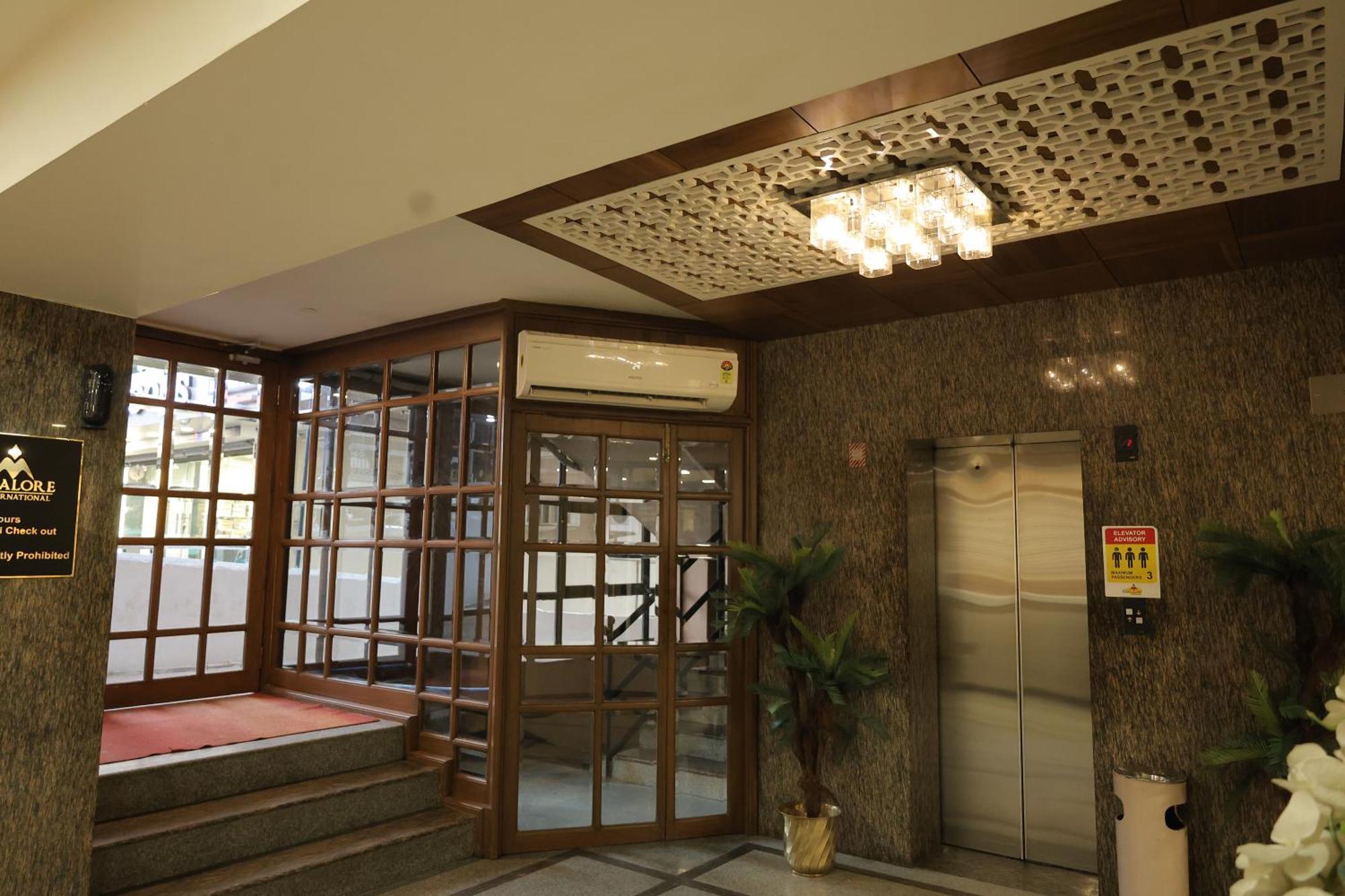 Hotel Mangalore International Extérieur photo