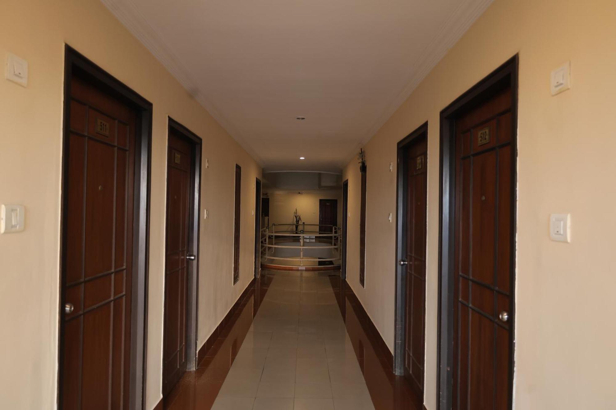 Hotel Mangalore International Extérieur photo