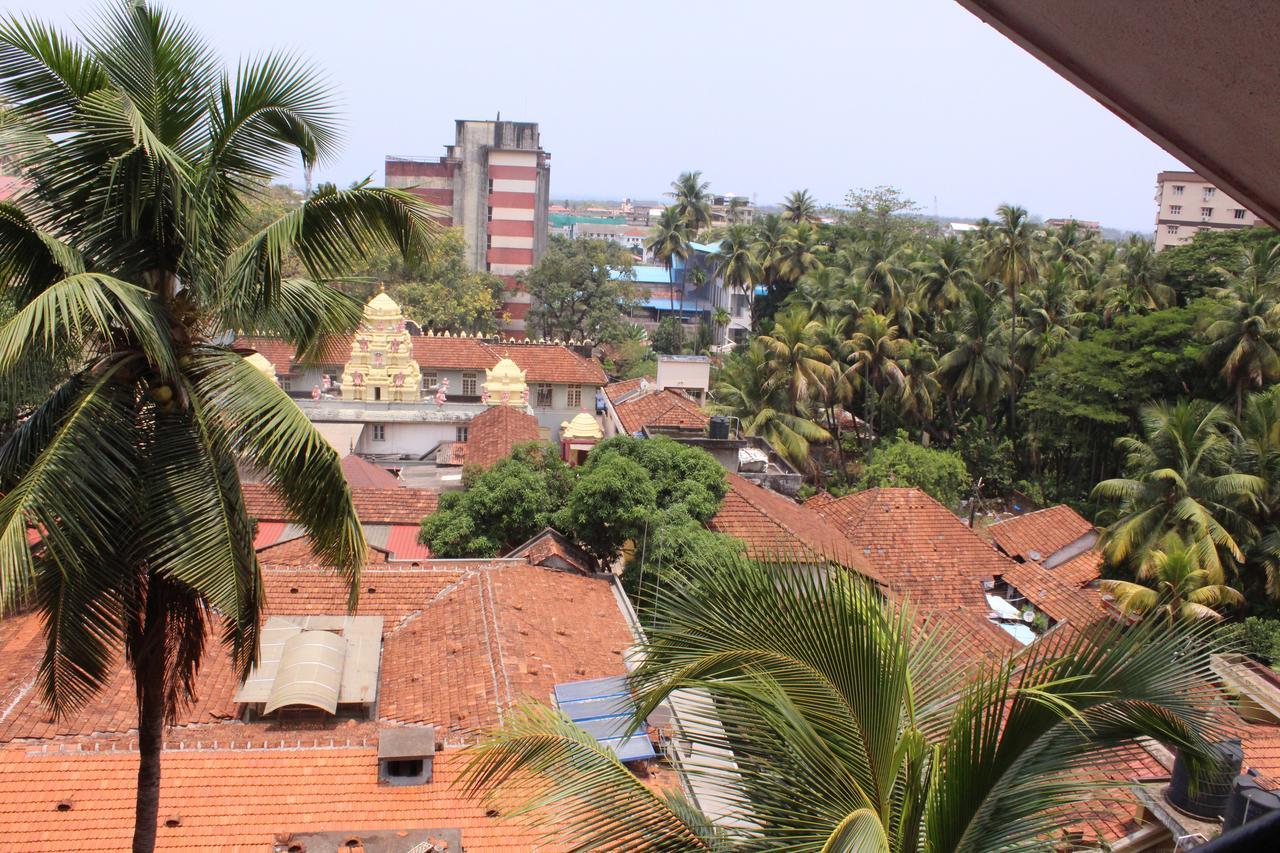 Hotel Mangalore International Extérieur photo